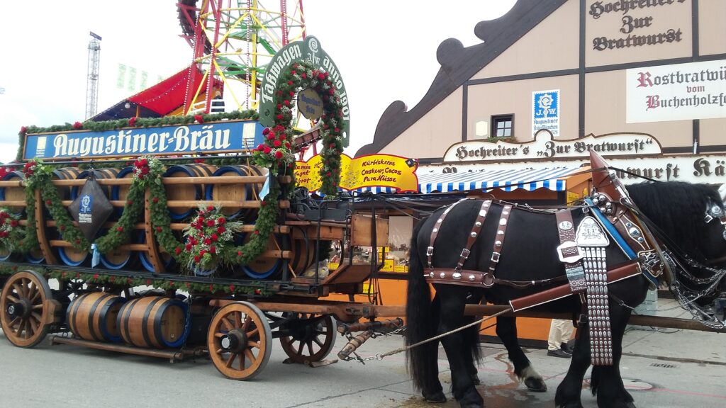 Horse-drawn carriage of Augustiner-Bräu at Munich Oktoberfest