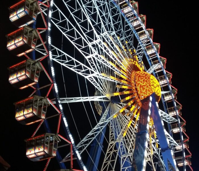 Willenborg's Ferris Wheel at Munich Oktoberfest