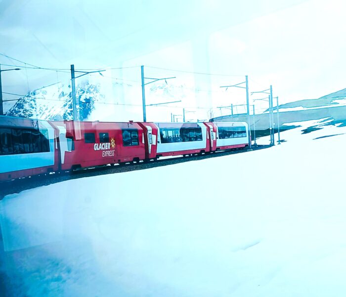 Glacier Express in snow